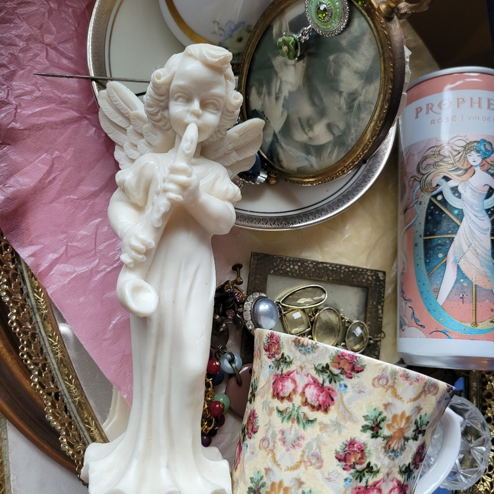 Italian Angel Figurine with Musical Instrument ~ 1970s ~ Great for Holiday Décor